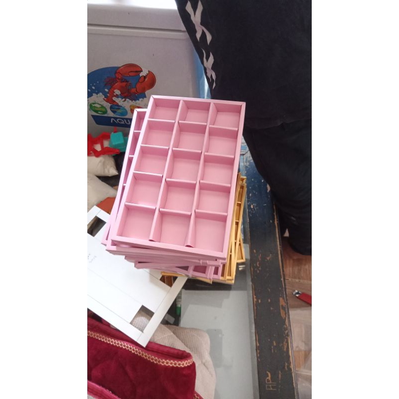 New 15 compartment box - size 4cm per partition 3cm high | Shopee ...