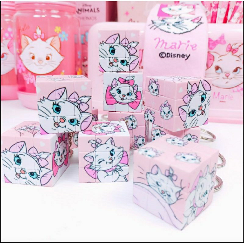 GANTUNGAN Mini Rubik Cube Keychain Marie Cat Aristocats Disney Keychain ...