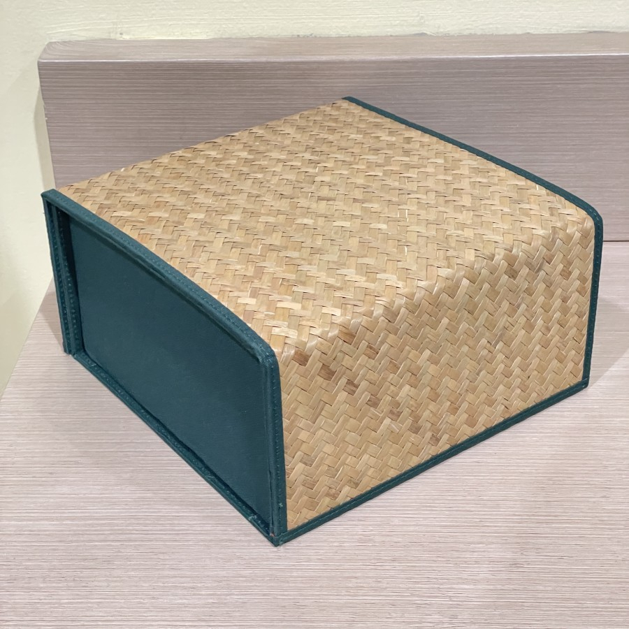 The Body Shop x Du Woven BOX Original Hampers BOX | Shopee Philippines