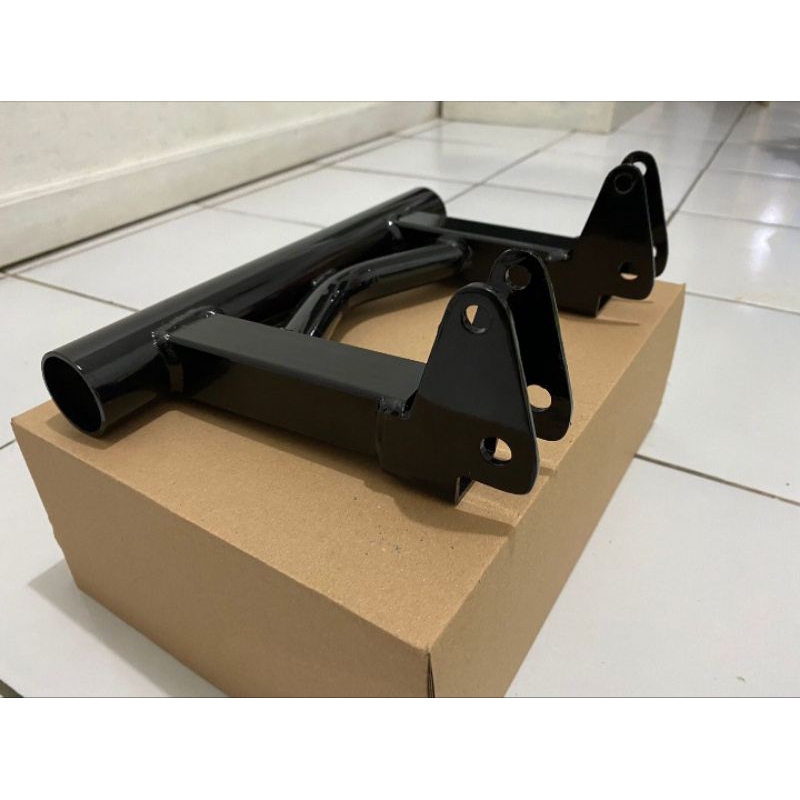 MESIN Aerox engine mounting reverser engine arm aerox old aerox new ...