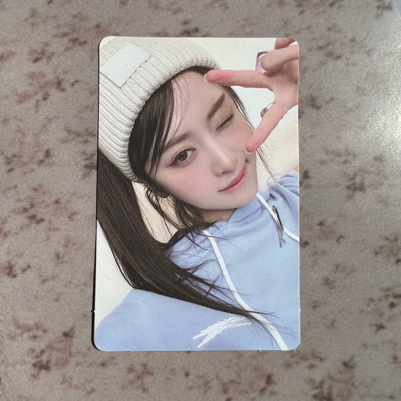 Official PHOTOCARD LE SSERAFIM WEVERSE 1ST STUDIO ALBUM QR