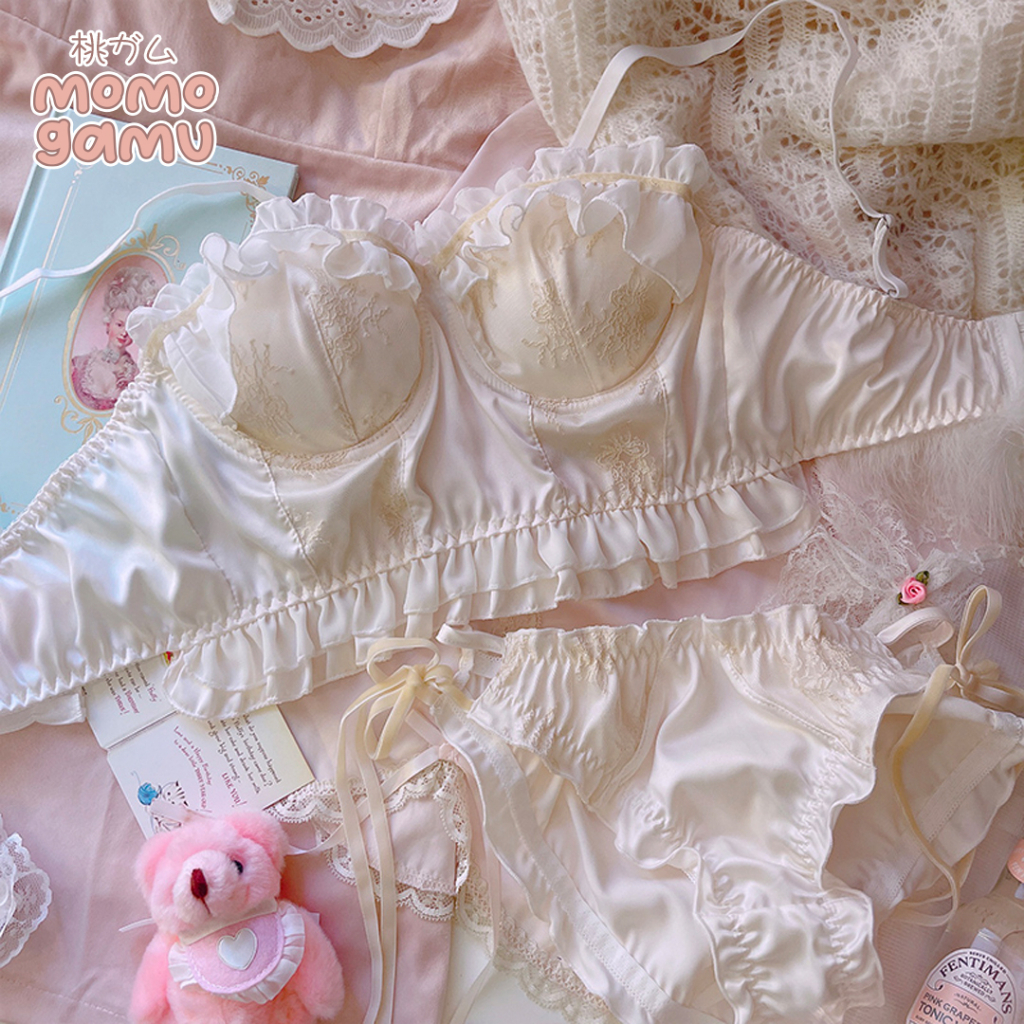 The Enchanted Creme Lingerie/Bra/Undergarment Set || Momogamu Japanese ...