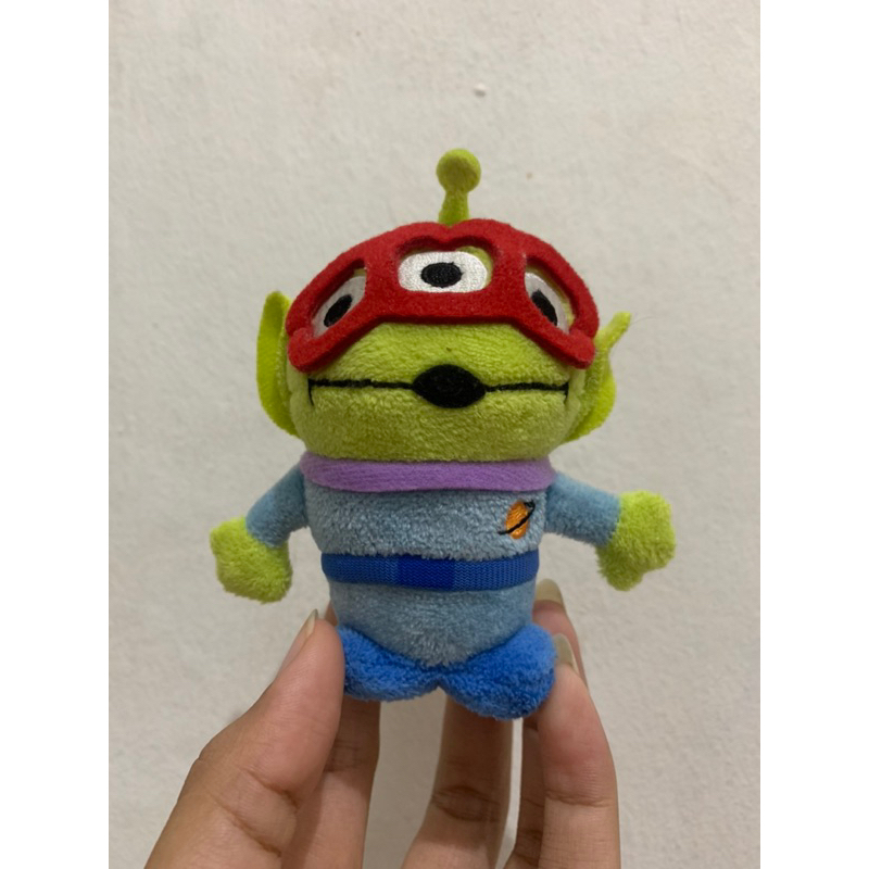 MATA Toy Story 3-Eye Alien Keychain Doll | Shopee Philippines