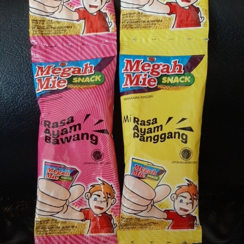 Megah Snack Noodles 1 Renteng Contains 10pcs Roasted Chicken Onion ...