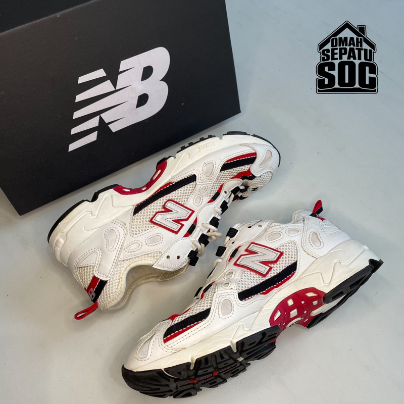 Nb 827 hot sale lifestyle