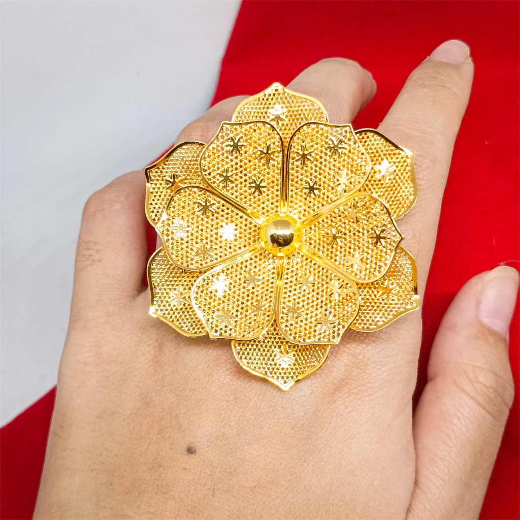 Gold Flower Ring Beautiful Gold Ring Designs Latest Beautiful