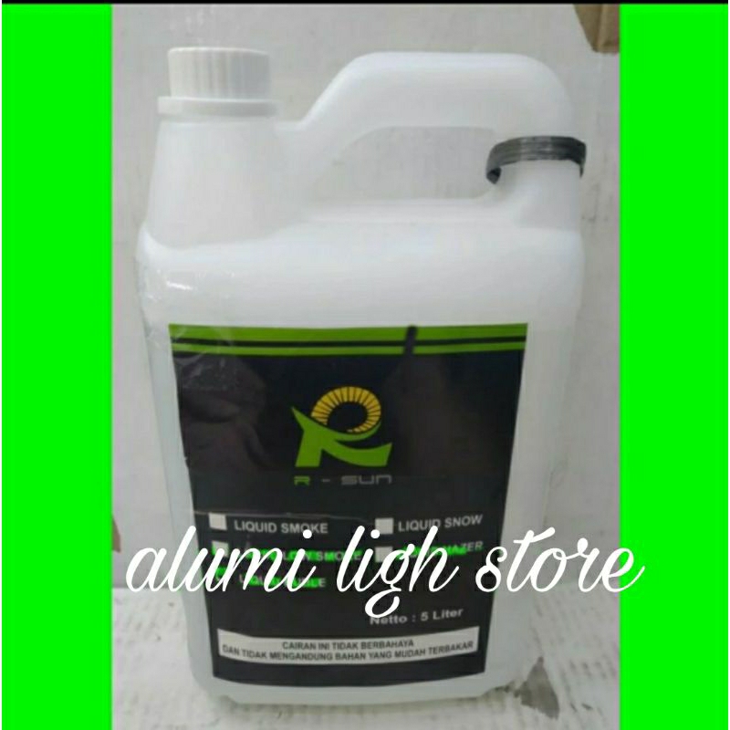 Smoke machine and liquid