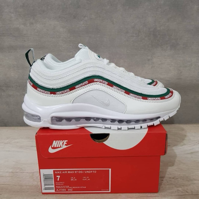 Nike air max 97 undefeated white on outlet feet