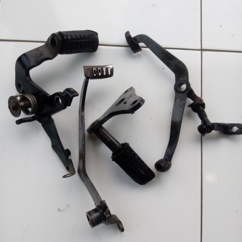 Front step front footstep set brake pedal gear pedal full set original ...