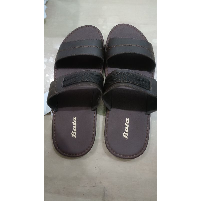 Lebron parlimentary sandals 2018
