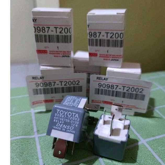 Headlamp Light Relay 12V 4 Legs 90987T2002 Toyota Innova Avanza Yaris Fortuner Hilux Ht10