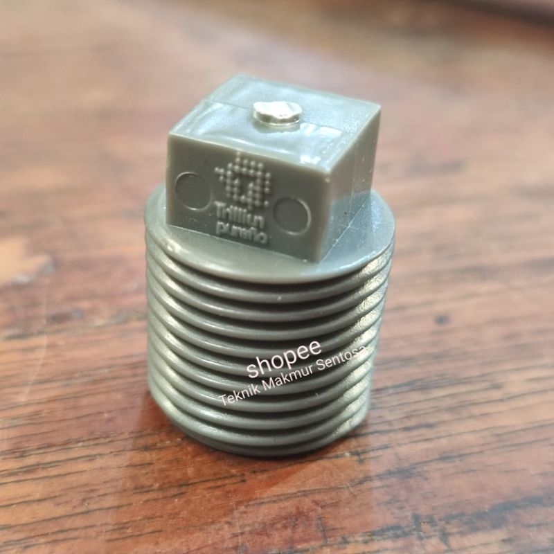 Pvc AW Plug 1/2