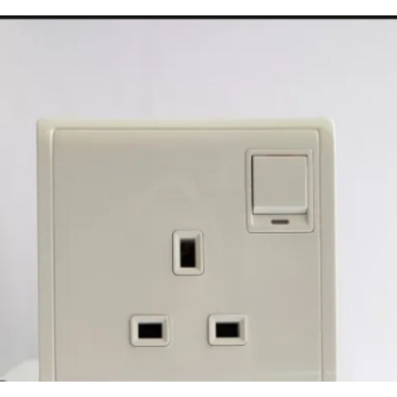 Schneider three plug switch, original quality goods. Big wollt voltage ...