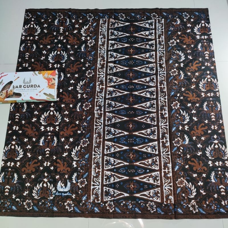 Lar GURDA Keikan The Color Of The batik Sogan Typical Of Mangkuyudan ...