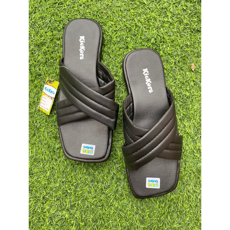 Kickers slippers store