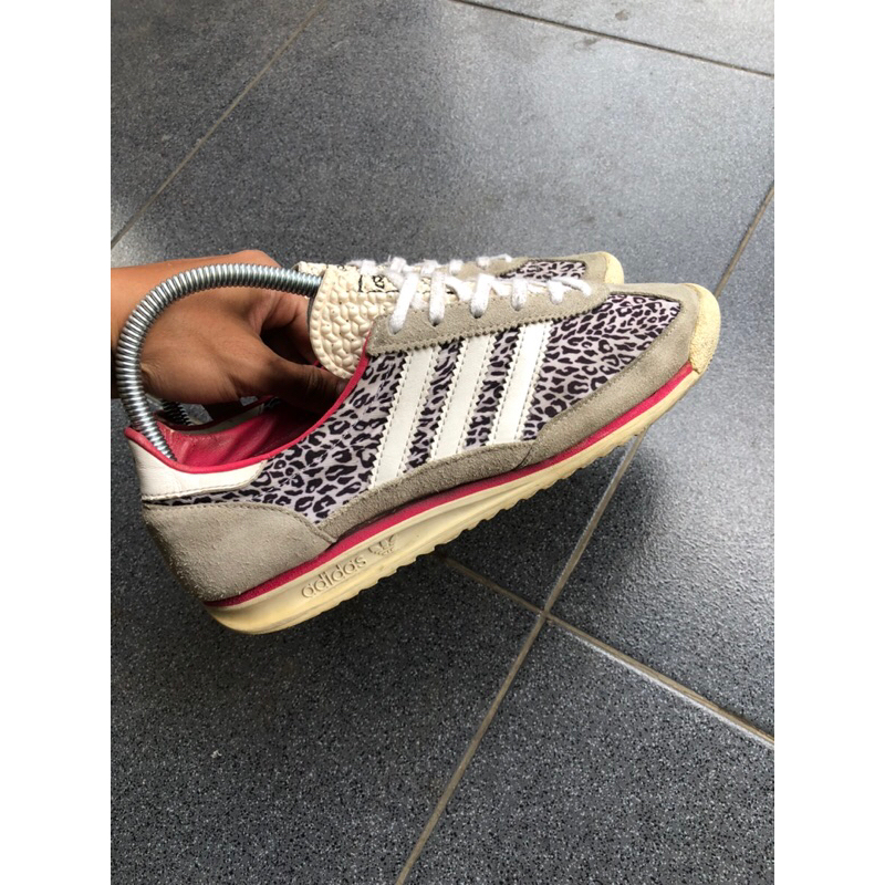 Adidas sl 2025 72 leopard