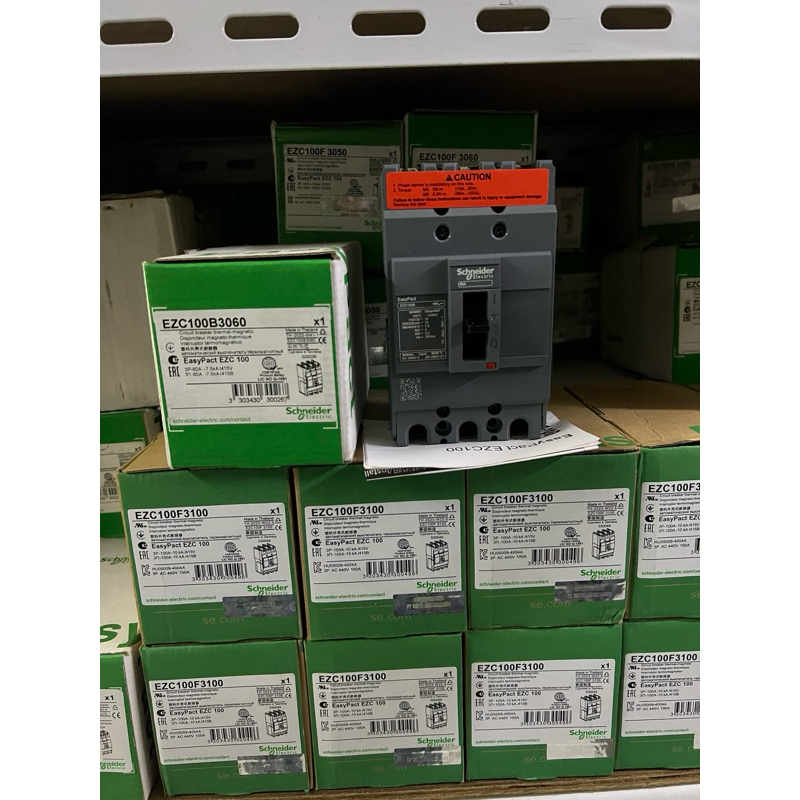 Mccb SCHNEIDER EZC100B 3P 15A 7.5kA EZC100B3015 ORIGINAL ORIGINAL ...