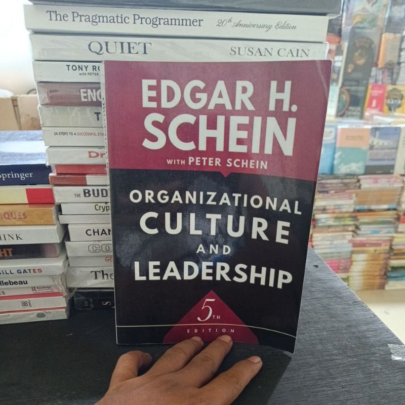 Organizational Culture And Leadership 5th edition By Edgar H. Schein ...