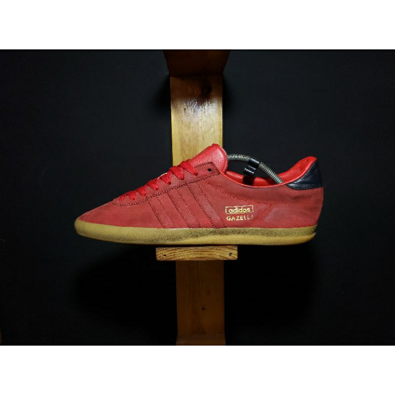 Adidas Gazelle og red gum rare Shopee Philippines