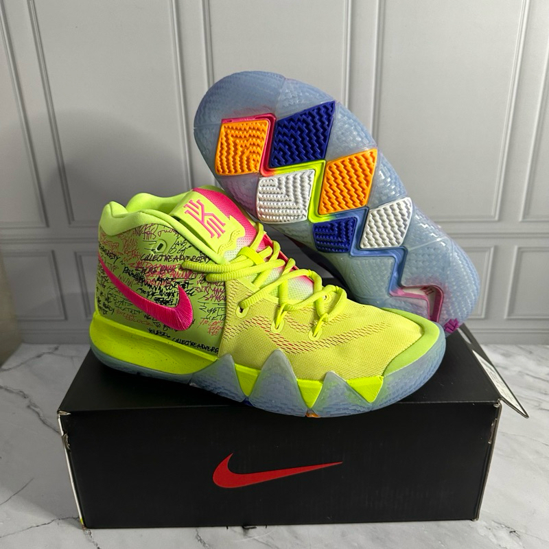 Multicolor hotsell kyrie 4