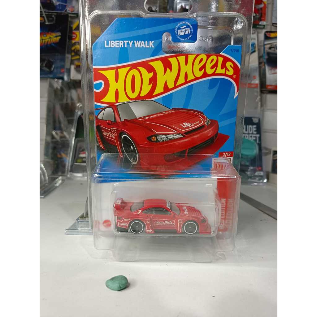 Hotwheels Nissan Silvia S15 LBWK Red Edition | Shopee Philippines