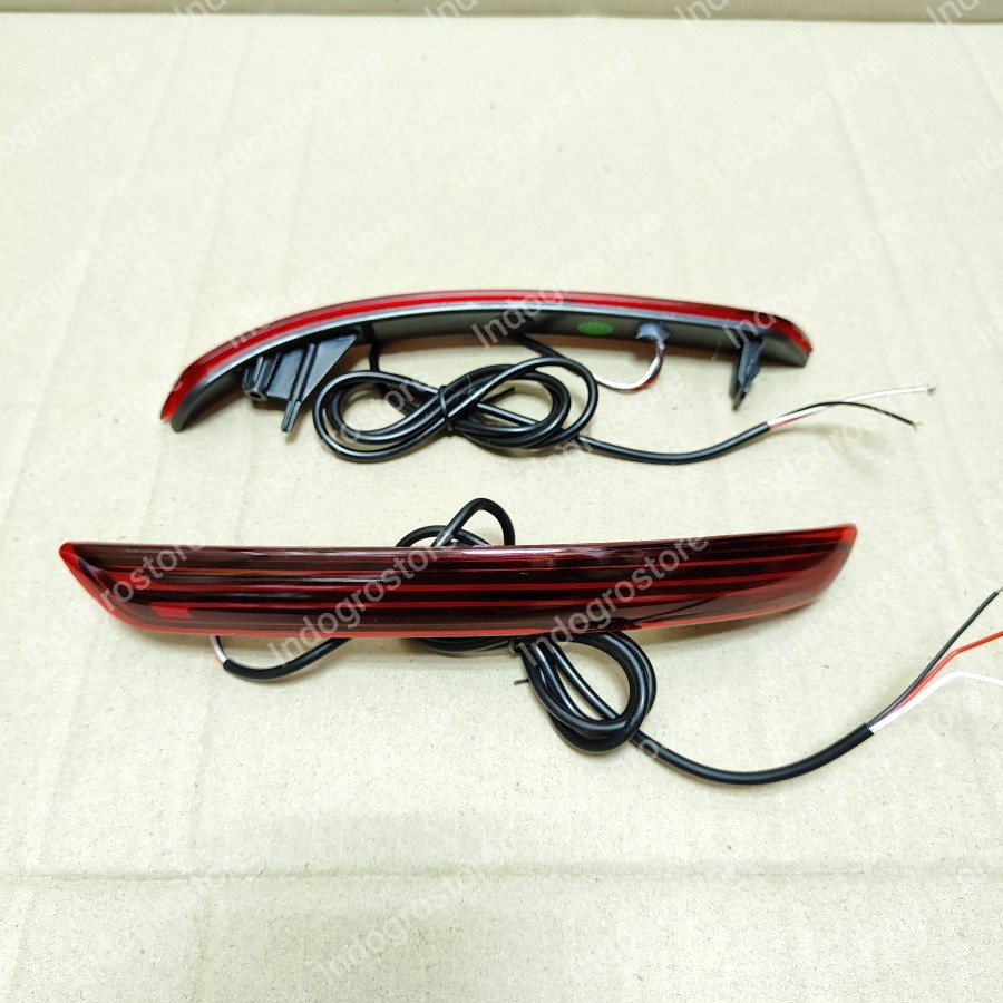 LED Rear Bumper Reflector Lights for All New Innova Reborn 2016 2017 ...