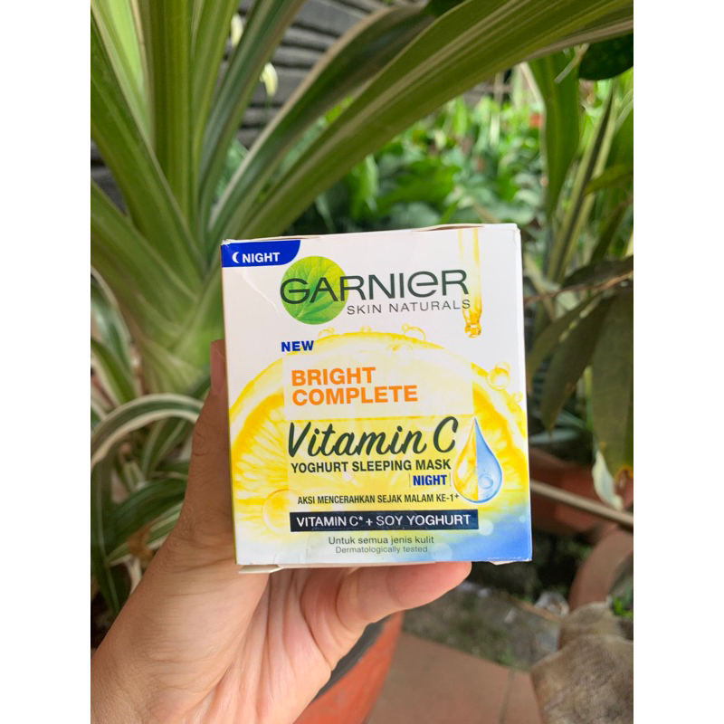 Garnier bright complete vitamin c yoghurt sleeping mask night Shopee