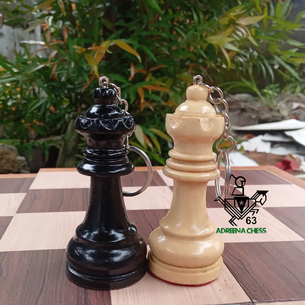 GANTUNGAN Chess Accessories Keychain Accessories