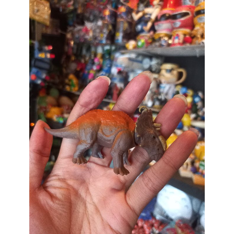 Mattel jurassic world mini action dino: Pachyrhinosaurus brown | Shopee ...