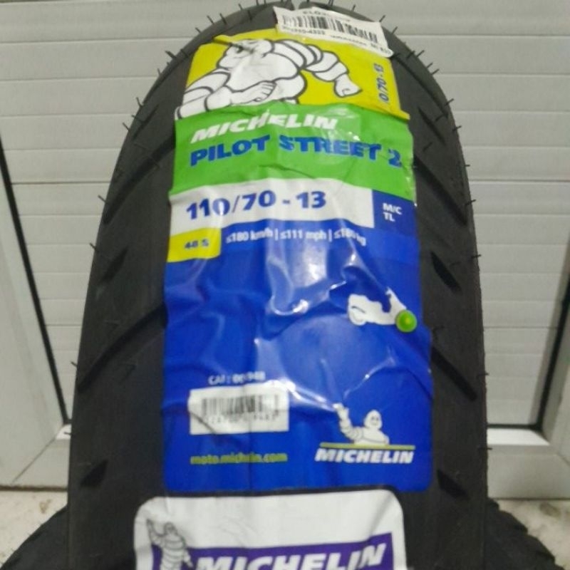 Front MICHELIN Tires NMAX PILOT STREET 2 F TL 110/7013 TUBELESS Valve