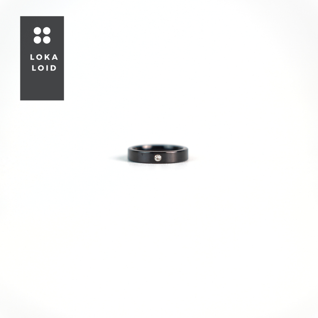 Basic ring Black With Diamond v2 4mm Titanium Stainless Steel localoid ...