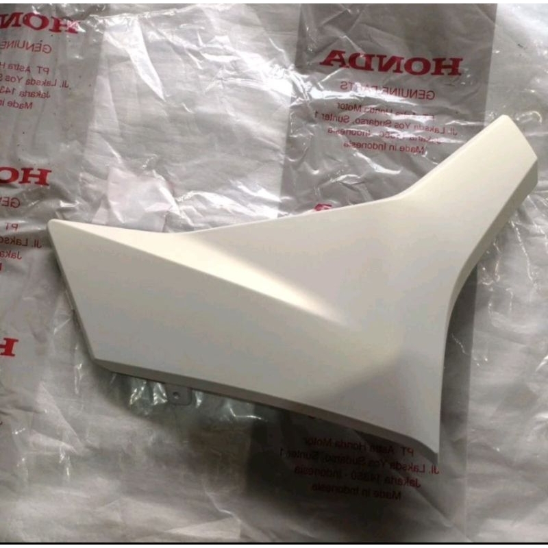 Cover R floor side cover lower right side step vario 160 white matte ...