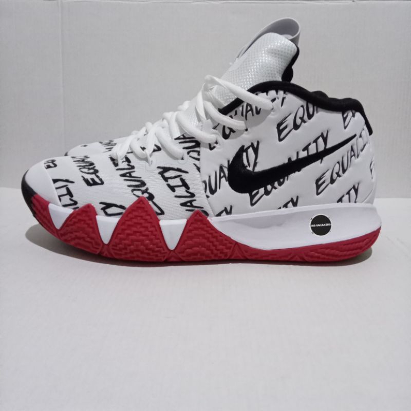 Nike kyrie 4 bhm men's best sale basketball shoe