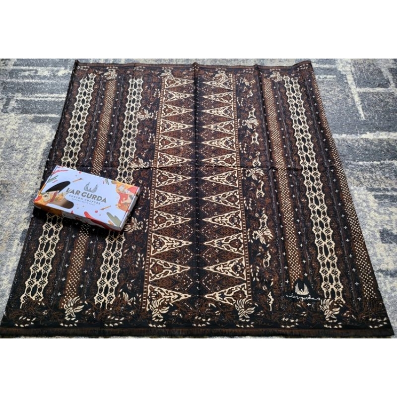Surakarta Exclusive Lar Gurda Traditional Batik Sarong | Shopee Philippines