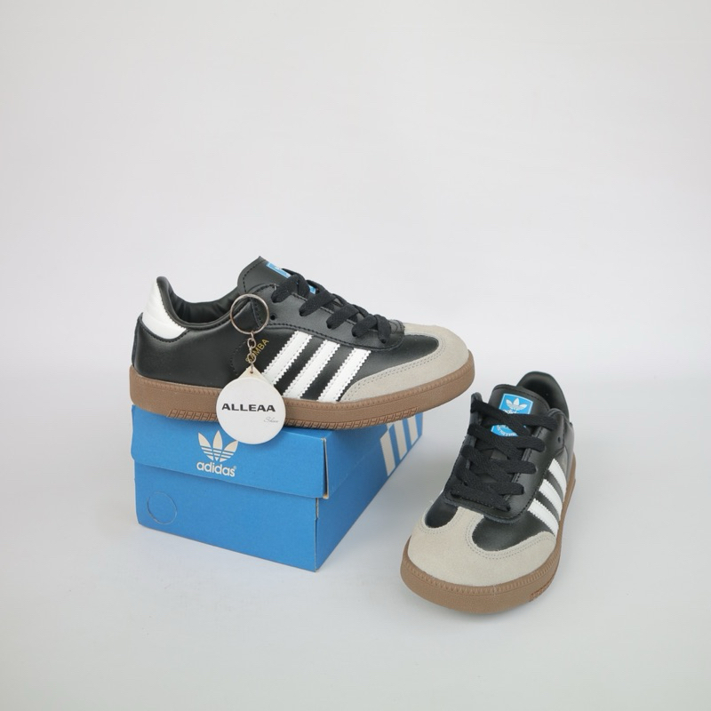 Adidas Samba Kids/Kids Shoes Black White Gum | Shopee Philippines