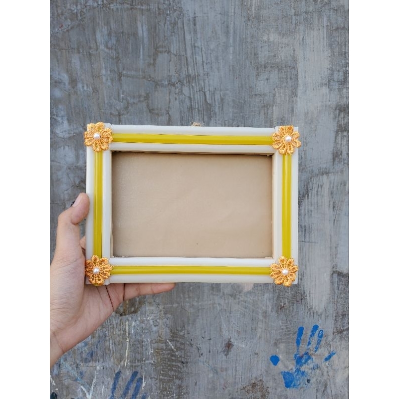 Photo frames/figures/recycled cardboard and straws/school crafts (size ...