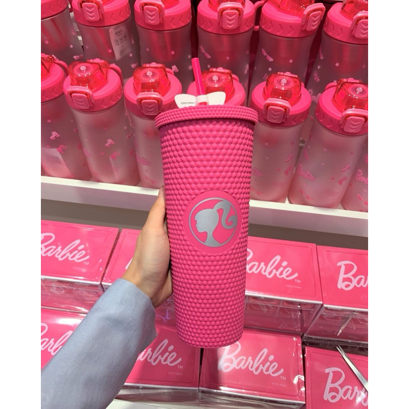 Miniso x barbie tumbler pink with straw 700ml limited edition/miniso