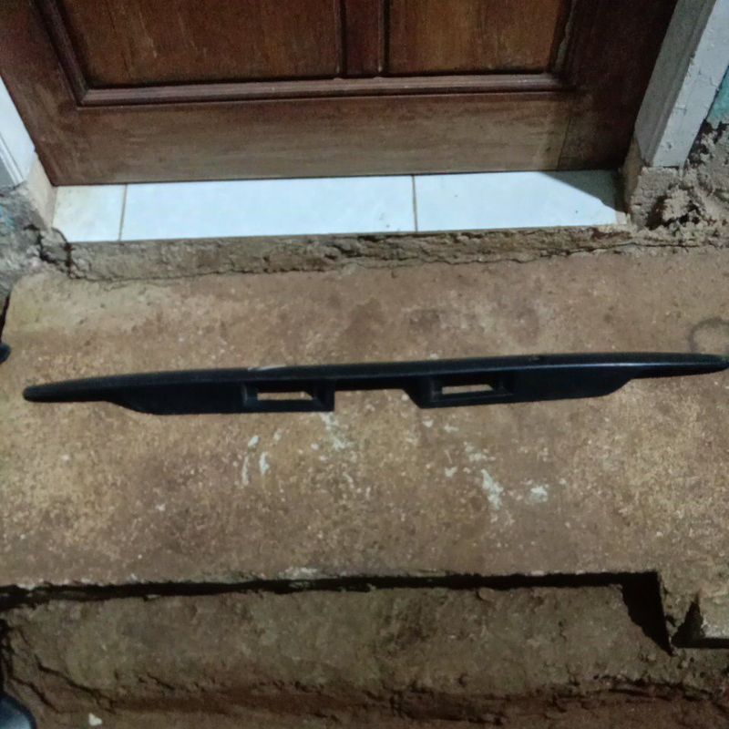 LIST OF TOYOTA INNOVA 2004 2011 SECOND ORIGINAL REAR TRUNK LUGGAGE ...