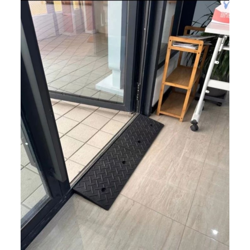 Curb Ramp Pvc Ramp 3 cm Ramp/ Wheelchair Climbing/ | Shopee Philippines