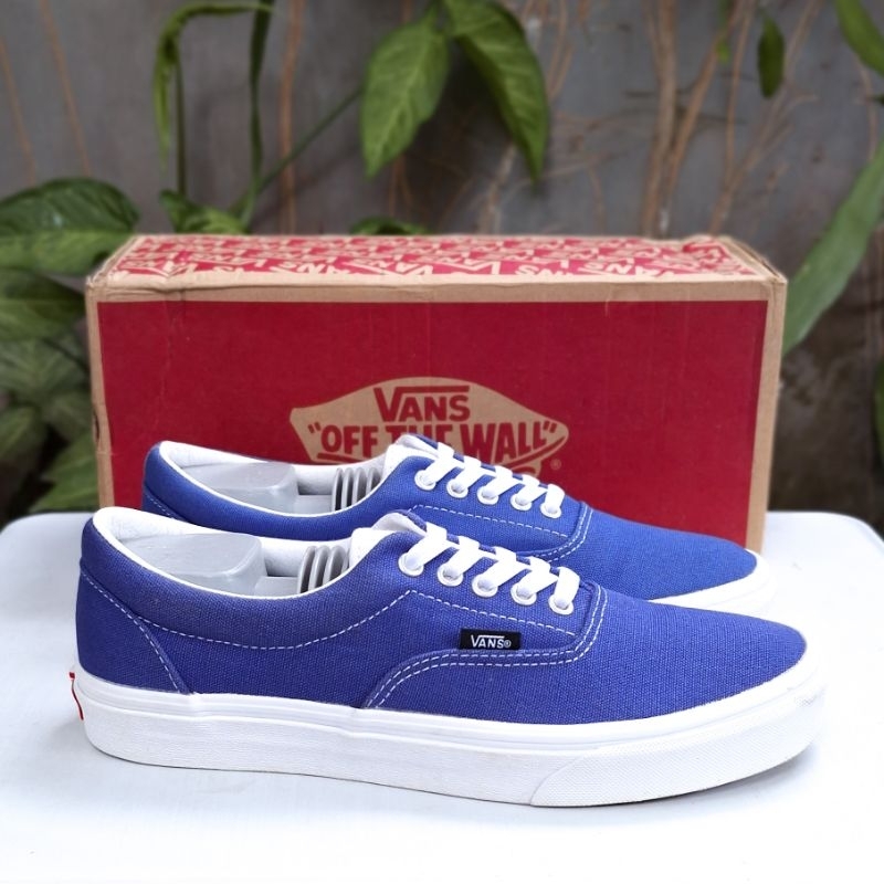 Royal blue vans shop era