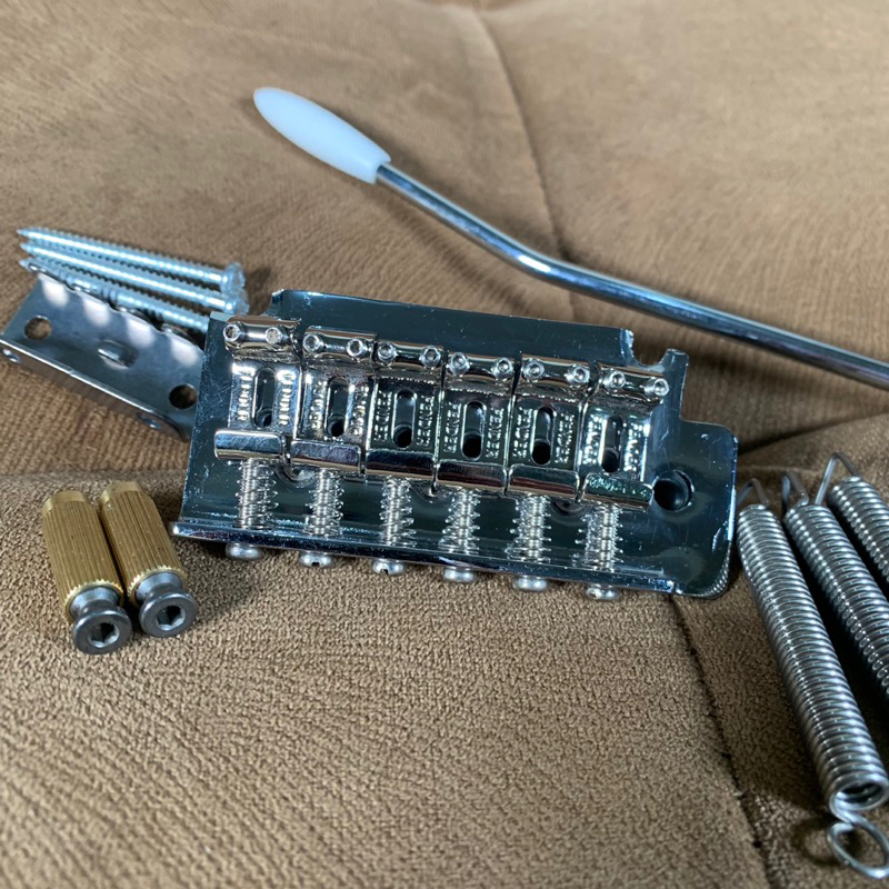 Tremolo fender saddle korea tremolo semi updown 2 pivot fender | Shopee ...