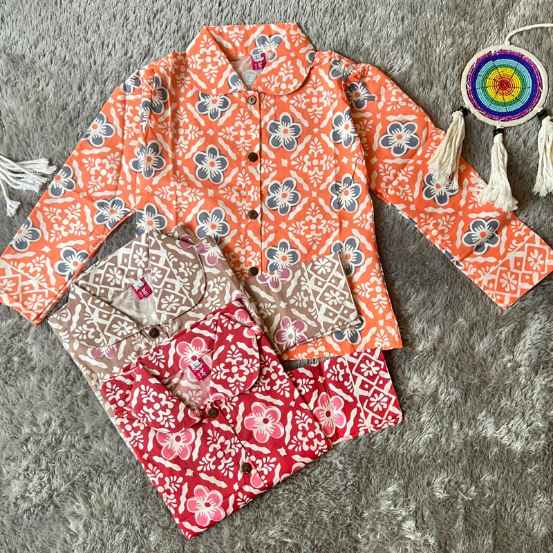 MERAH Velocy Red Pink Tosca Long Sleeve Batik Blouse for Children ...