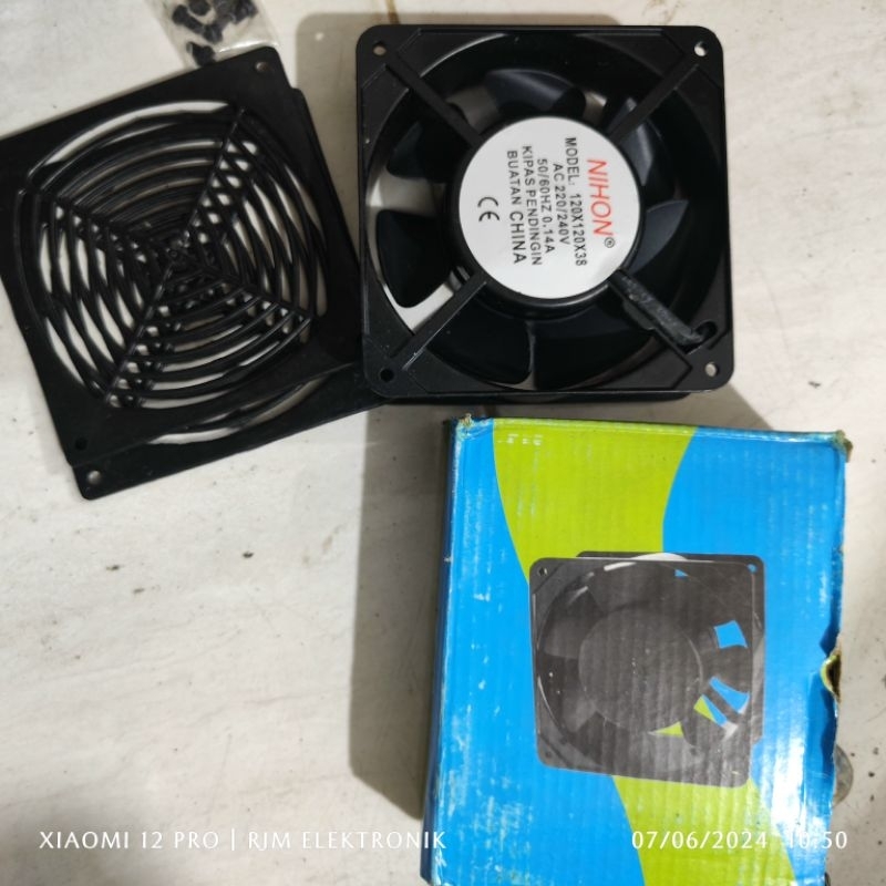 Fan 12x12cm input ac 220v Damaged Condition There Is A Box | Shopee ...