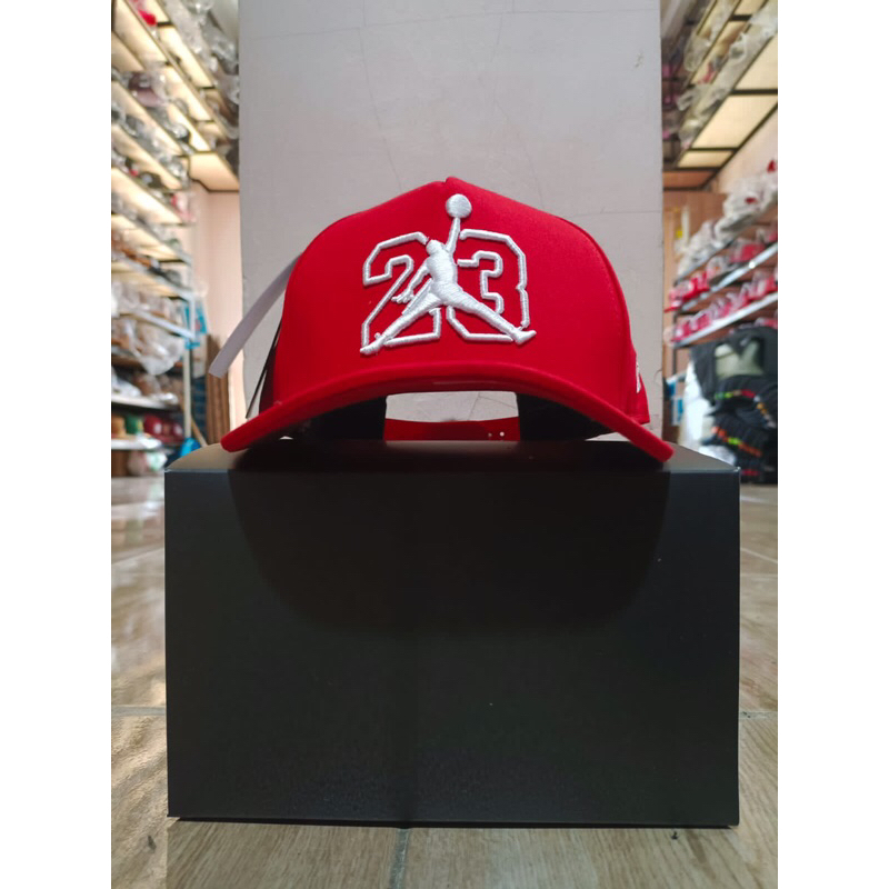 MERAH Premium Men's and Women's Hats Made of Red Jum Man Logo Two Three ...