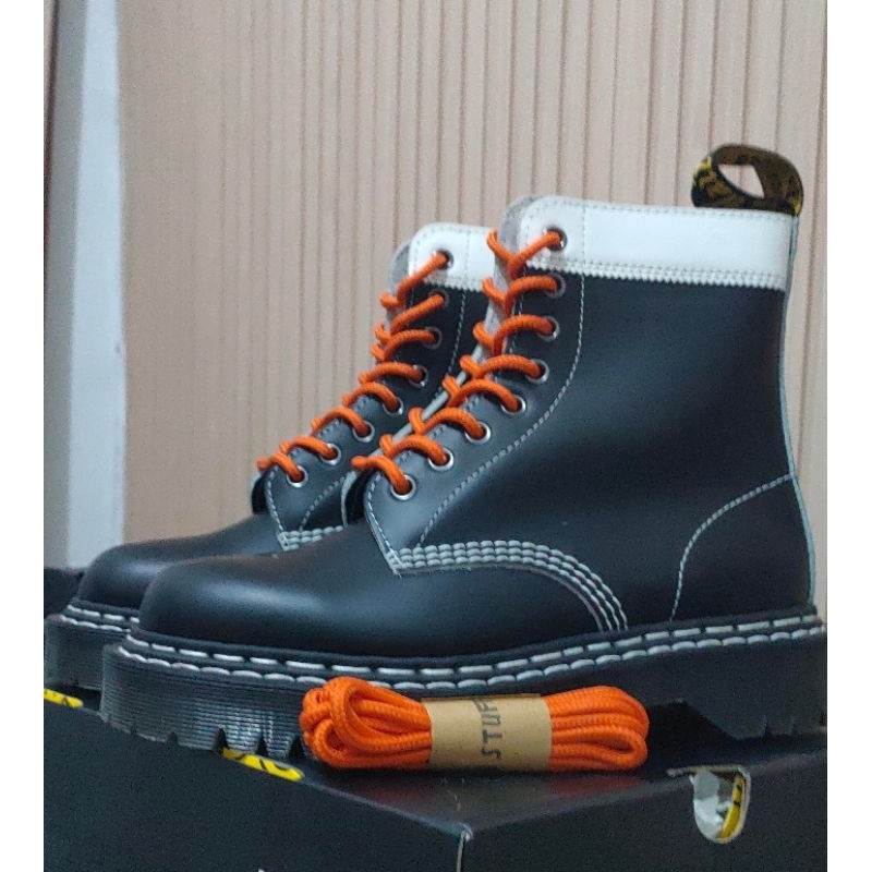 DR.MARTENS Dr. Martens, Docmart 8-hole shoelaces /eye, 140 cm, ORANGE ...