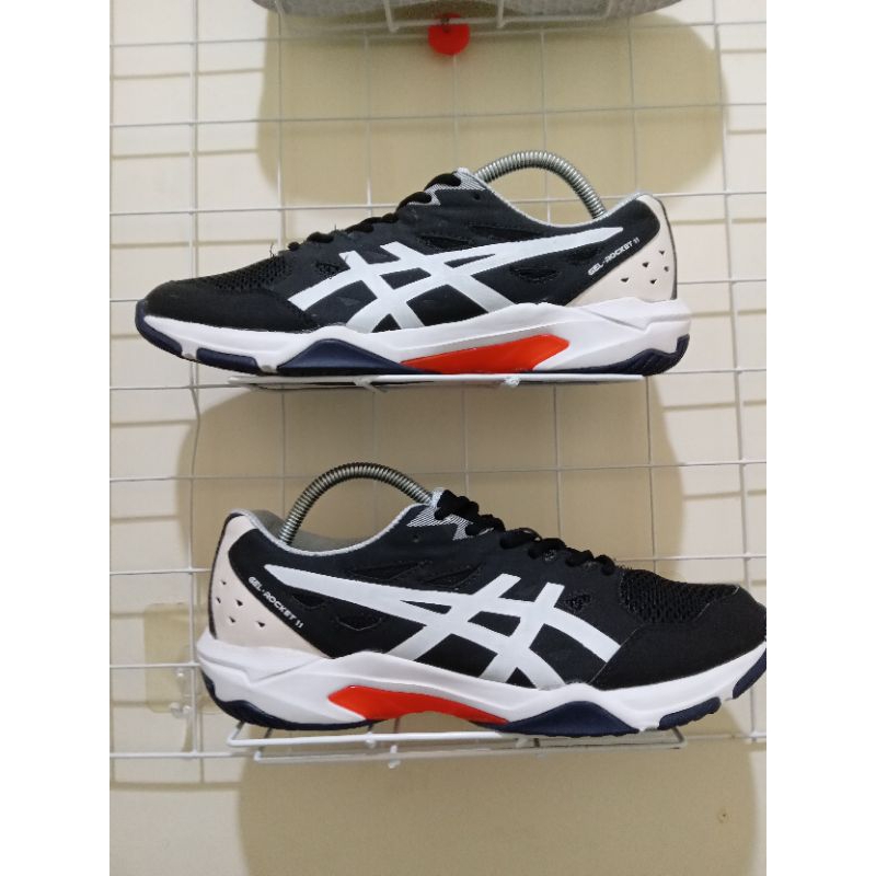asic volleyball shoes