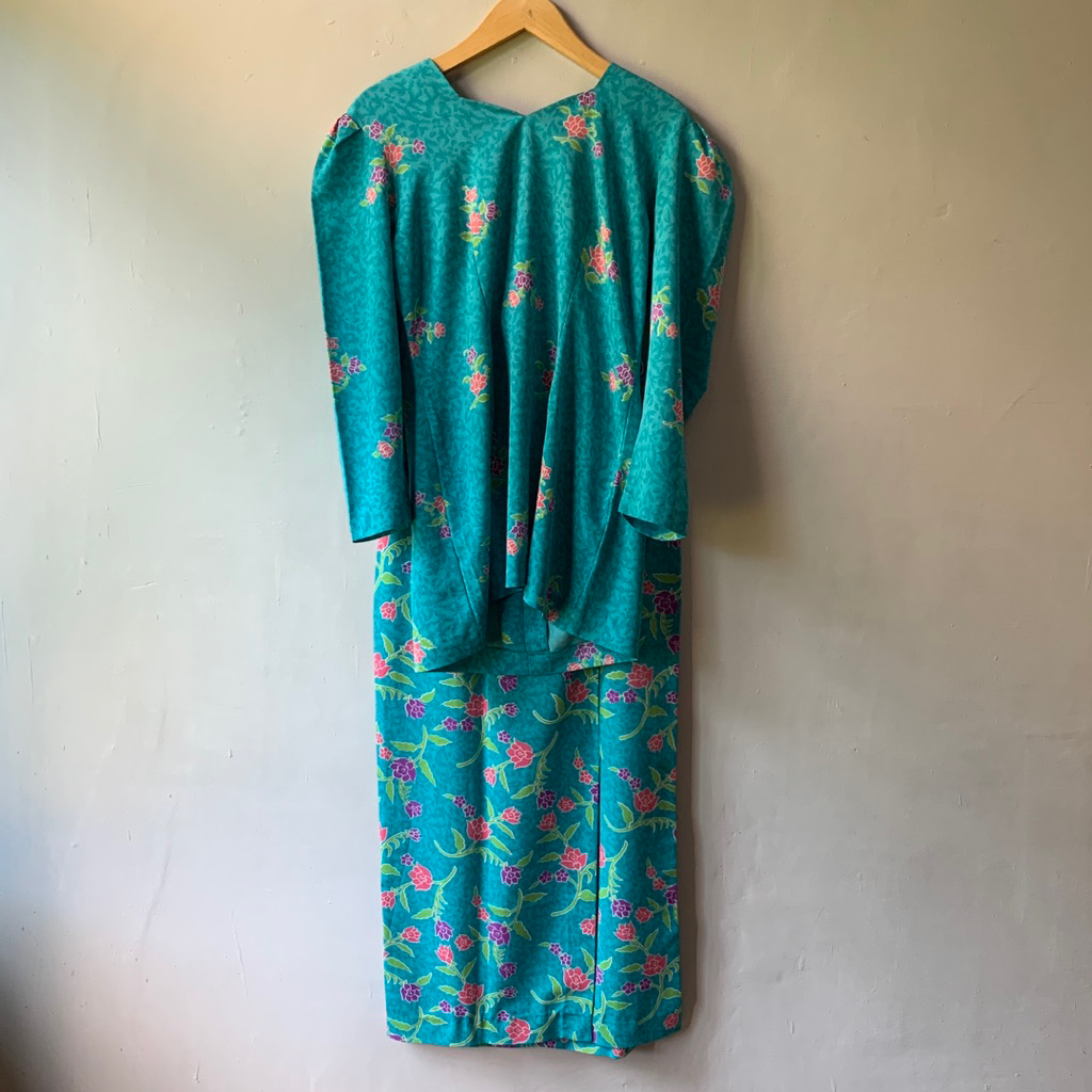 Preloved turquoise blue bracket shirt | Shopee Philippines