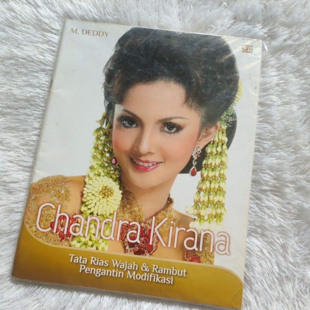 Chandra Kirana's book, Modified Makeup & Bridal Hair - M Deddy original ...