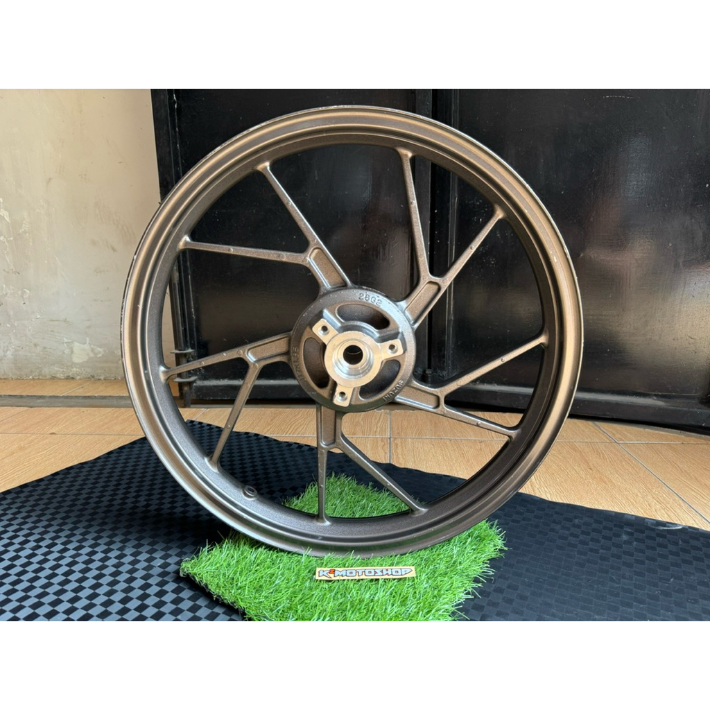 SUZUKI Rear Wheel Rims Original Satria FuSUZUKI Old Stock | Shopee ...