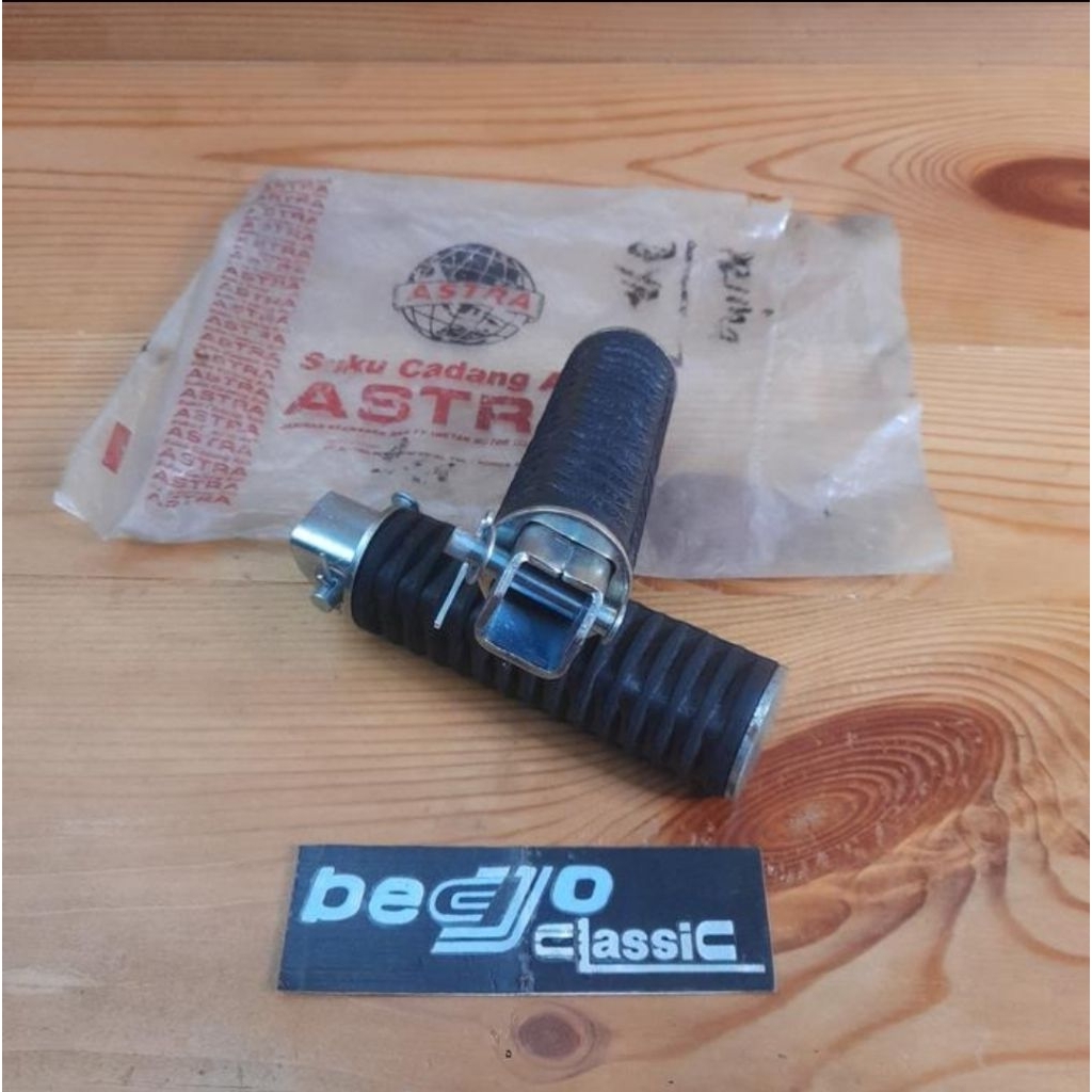 Rubber foot step footstep rear footrest set ORIGINAL HONDA CB100 CB125 ...